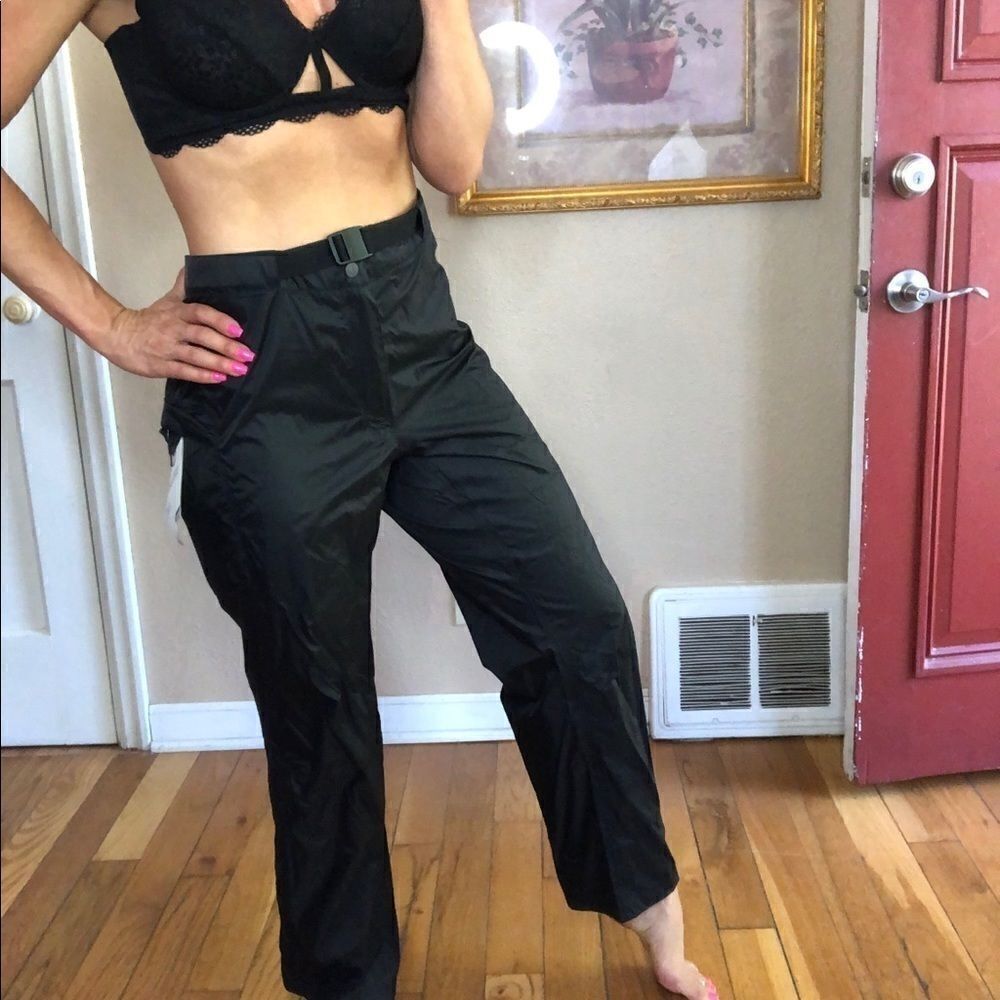 NWT Sierra Designs water proof pants